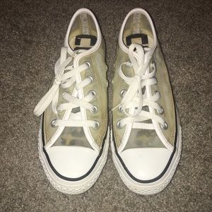 *LAST CHANCE* Clear Converse All-Stars Size 6